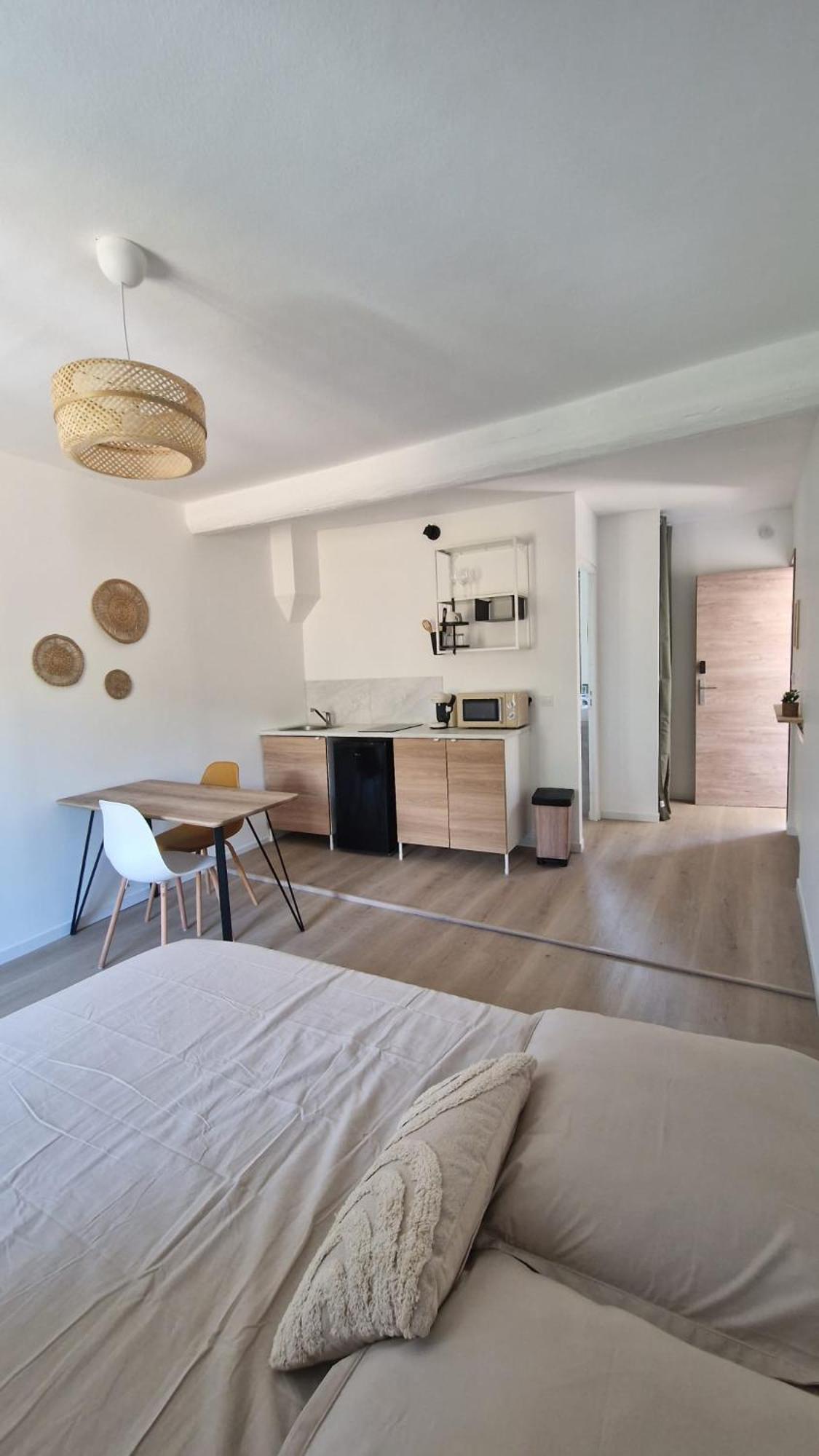 Le Bourg Apartment Lagnieu Екстериор снимка