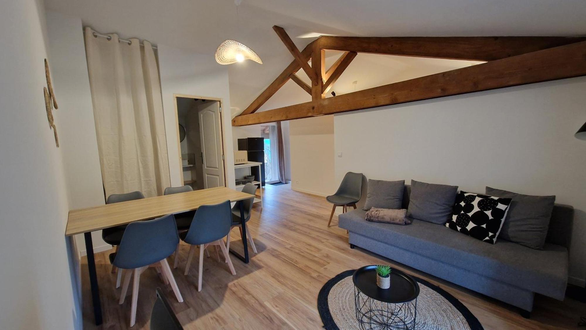Le Bourg Apartment Lagnieu Екстериор снимка
